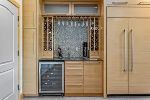 67 Fairway Cir, Medford, OR 97504 - Photo 8