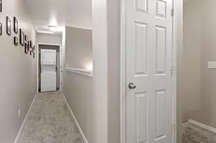 [Address not provided], Bend, OR 97701 - Photo 8