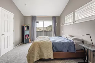 [Address not provided], Bend, OR 97701 - Photo 10