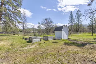 683 Rockwood Ln, Eagle Point, OR 97524 - Photo 48
