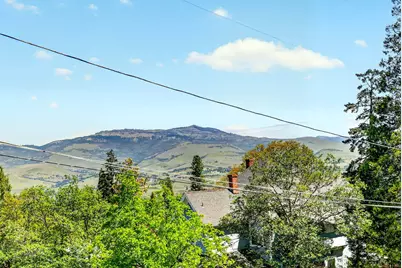 796 Forest Street, Ashland, OR 97520 - Photo 4