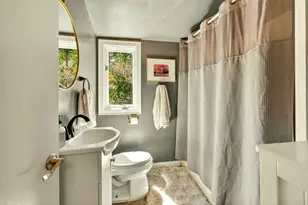 796 Forest St, Ashland, OR 97520 - Photo 46