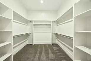 5611 Autumn Park Dr, Medford, OR 97504 - Photo 38