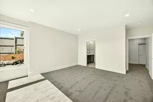 5611 Autumn Park Dr, Medford, OR 97504 - Photo 46