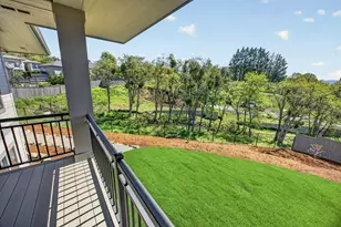 5611 Autumn Park Dr, Medford, OR 97504 - Photo 12