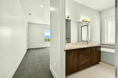 5611 Autumn Park Drive, Medford, OR 97504 - Photo 32