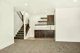 5611 Autumn Park Dr, Medford, OR 97504 - Photo 44