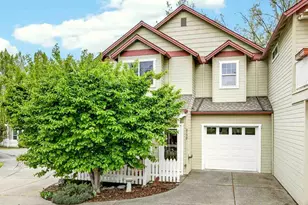 2150 Siskiyou Blvd, Ashland, OR 97520 - Photo 2