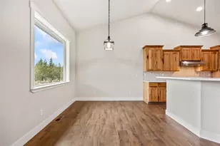 1784 Southeast Texas Circle, Prineville, OR 97754 - Photo 12