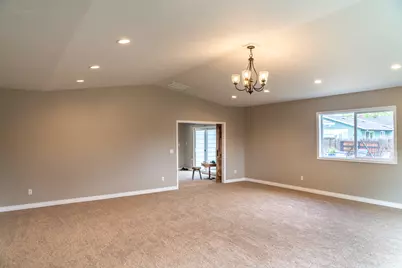 3086 Marilee Street, Medford, OR 97501 - Photo 22