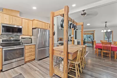 2532 Holcomb Springs Road, Gold Hill, OR 97525 - Photo 12