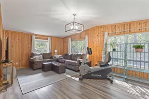 2532 Holcomb Springs Rd, Gold Hill, OR 97525 - Photo 2