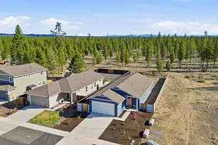 16455 Bassett Rd, La Pine, OR 97739 - Photo 4
