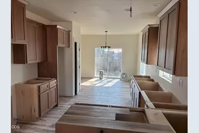 728 Dahl Place #17, Medford, OR 97501 - Photo 2