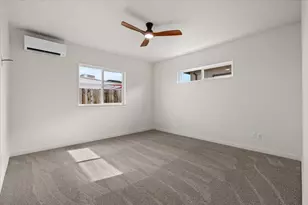 728 Dahl Pl, Medford, OR 97501 - Photo 12