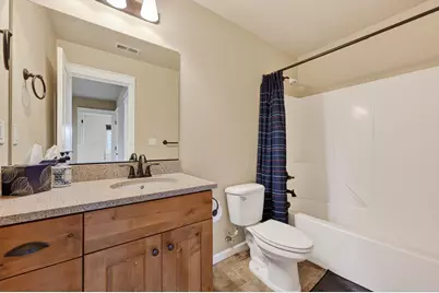 20252 Badger Road, Bend, OR 97702 - Photo 30