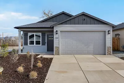 734 Dahl Place #16, Medford, OR 97501 - Photo 1