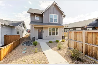 868 NW 19th Street, Redmond, OR 97756 - Photo 50