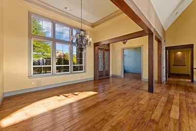 5637 Saddle Ridge Drive, Medford, OR 97504 - Photo 8