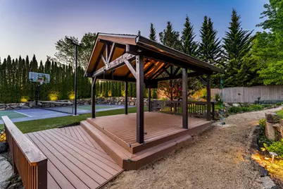 5637 Saddle Ridge Drive, Medford, OR 97504 - Photo 36
