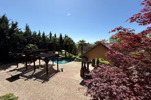 5637 Saddle Ridge Dr, Medford, OR 97504 - Photo 48