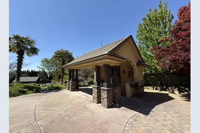 5637 Saddle Ridge Drive, Medford, OR 97504 - Photo 44