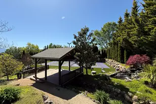 5637 Saddle Ridge Dr, Medford, OR 97504 - Photo 38