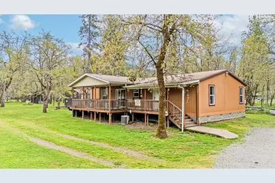 360 Lamont Way, Cave Junction, OR 97523 - Photo 1