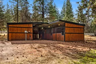69550 Deer Ridge Rd, Sisters, OR 97759 - Photo 66