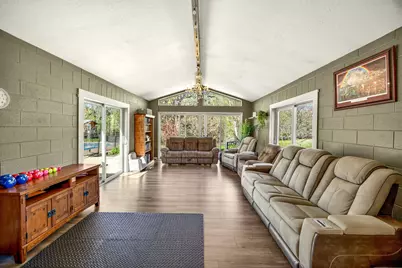 5700 Highway 238, Jacksonville, OR 97530 - Photo 8