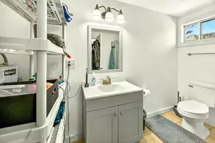 5700 Hwy 238, Jacksonville, OR 97530 - Photo 36