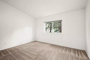 1015 SE Valleywood Pl, Bend, OR 97702 - Photo 18