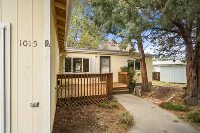 1015 SE Valleywood Place, Bend, OR 97702 - Photo 34