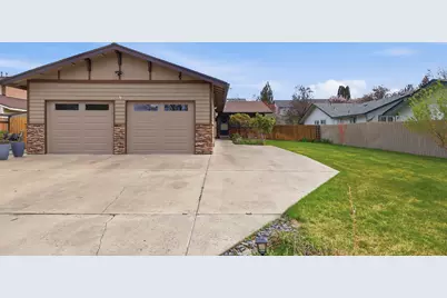 1735 NE Wichita Way, Bend, OR 97701 - Photo 4