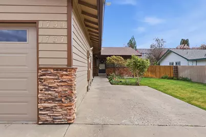 1735 NE Wichita Way, Bend, OR 97701 - Photo 6