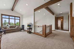 19345 Roswell Dr, Bend, OR 97702 - Photo 24