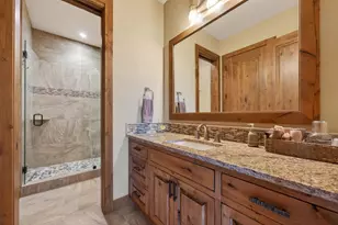 19345 Roswell Dr, Bend, OR 97702 - Photo 28