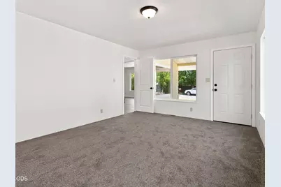 5333 Hilldale Street, Klamath Falls, OR 97603 - Photo 12