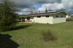 5333 Hilldale St, Klamath Falls, OR 97603 - Photo 2