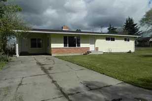 5333 Hilldale St, Klamath Falls, OR 97603 - Photo 1