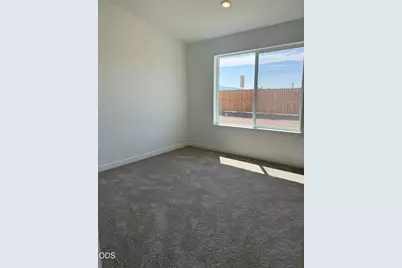 225 SE Peppermint Loop #3, Culver, OR 97734 - Photo 10