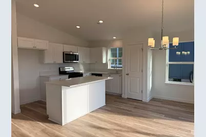 251 SE Peppermint Loop #6, Culver, OR 97734 - Photo 4