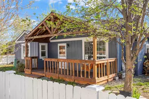 248 NW 3rd St, Redmond, OR 97756 - Photo 1