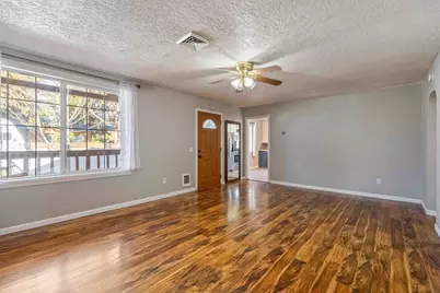 248 NW 3rd Street, Redmond, OR 97756 - Photo 6