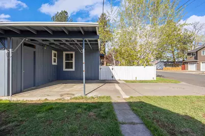 248 NW 3rd Street, Redmond, OR 97756 - Photo 24