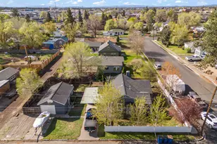 248 NW 3rd St, Redmond, OR 97756 - Photo 28