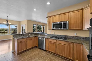 2310 SE Bitterbrush Dr, Madras, OR 97741 - Photo 16