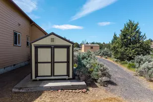 2310 SE Bitterbrush Dr, Madras, OR 97741 - Photo 60