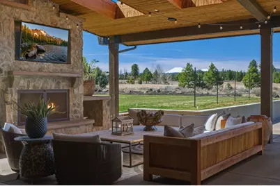19100 Macalpine Loop, Bend, OR 97702 - Photo 8