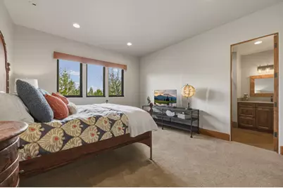 19100 Macalpine Loop, Bend, OR 97702 - Photo 28